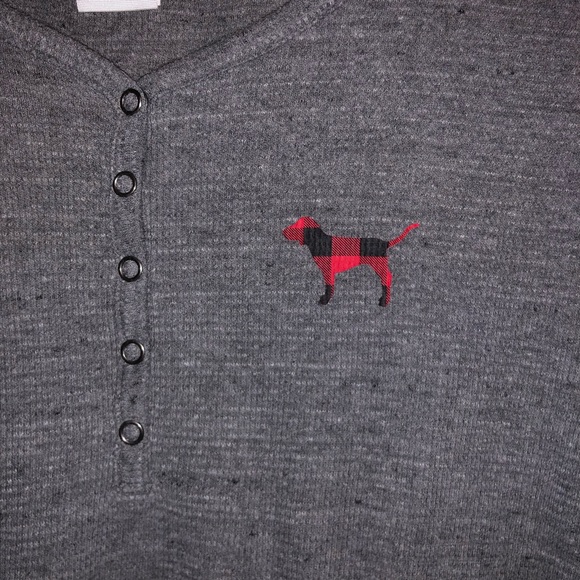 victoria's secret pink christmas shirt - Picture 1 of 5